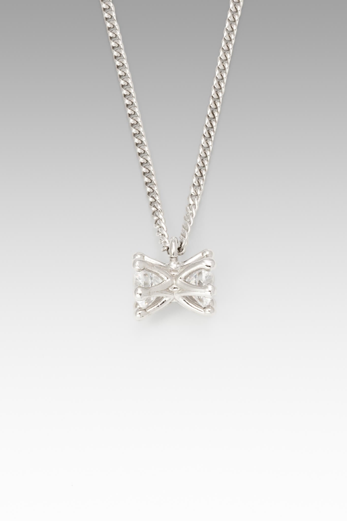 B213_Farfalle Necklace_L_01